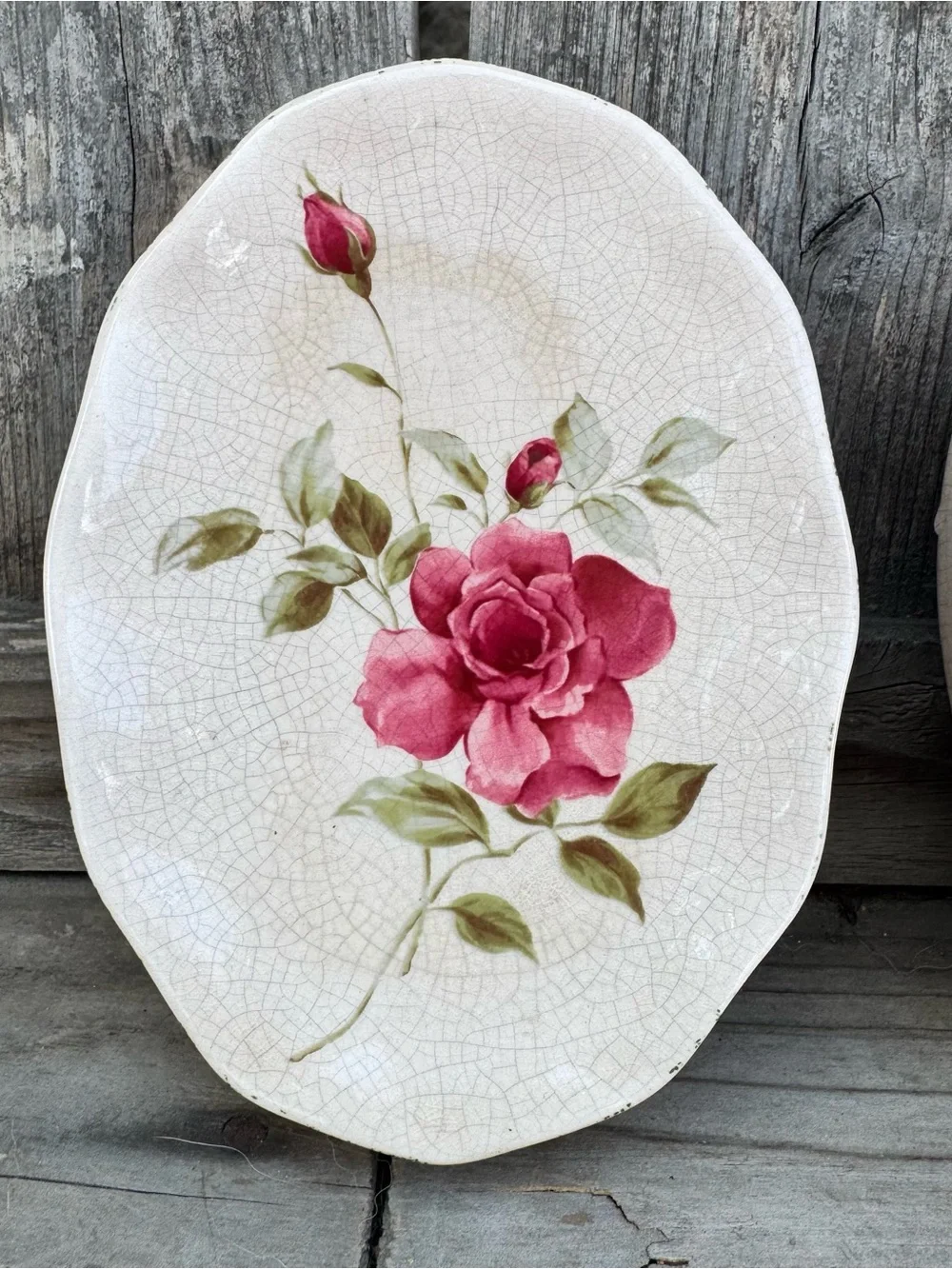 Vtg Mid-Century Pink Rose Ceramic Wall Mount Bathroom Soap Dishes - Set of 2